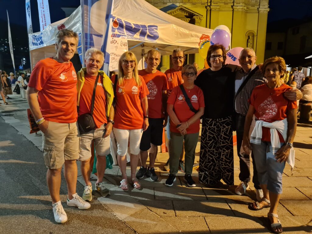 foto volontari avis